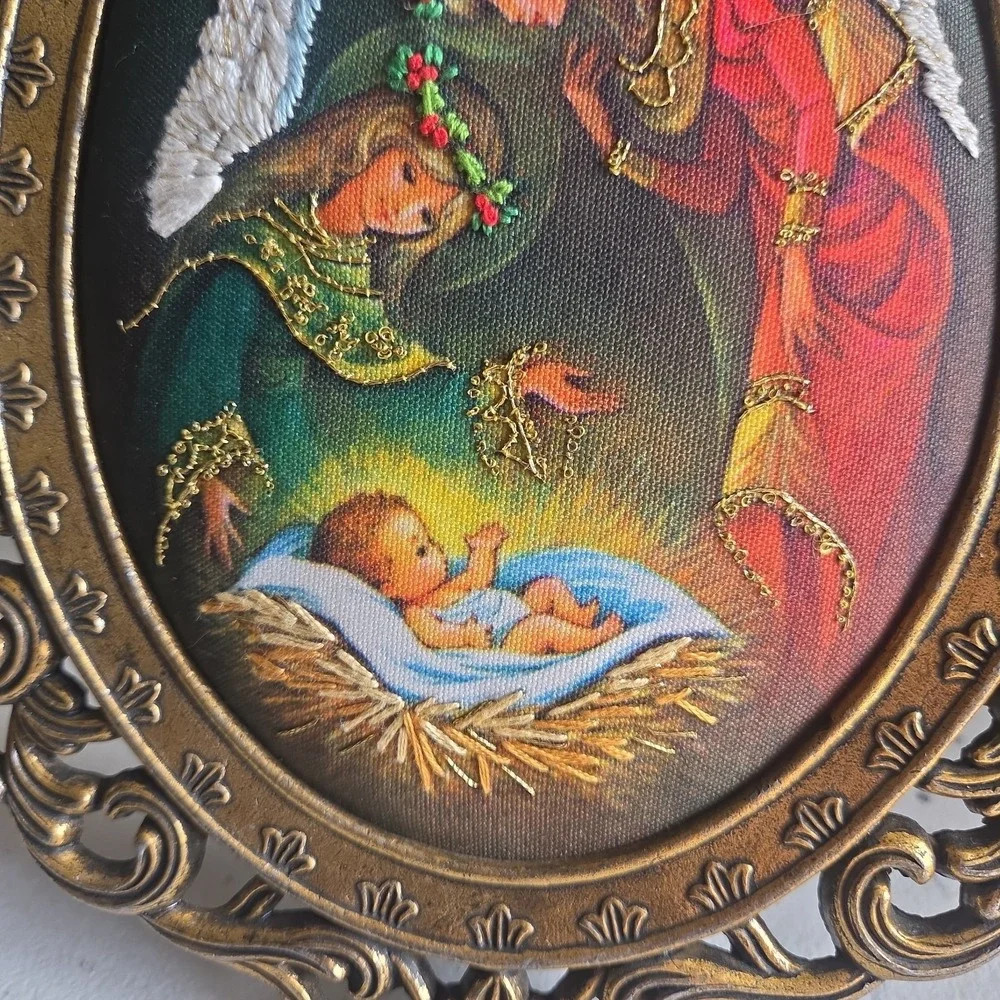 Vintage Creative Circle Adoring Angels Embroidery Brass Ornate Filigree Frame